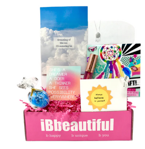 iBbeautiful Tween Box - Monthly